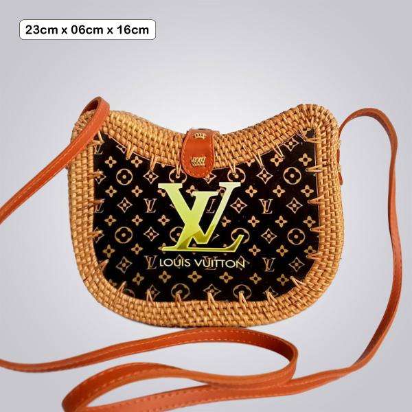 Designer-Inspired Bamboo Crossbody Bag – Black Patterned Accent with Leather Strap